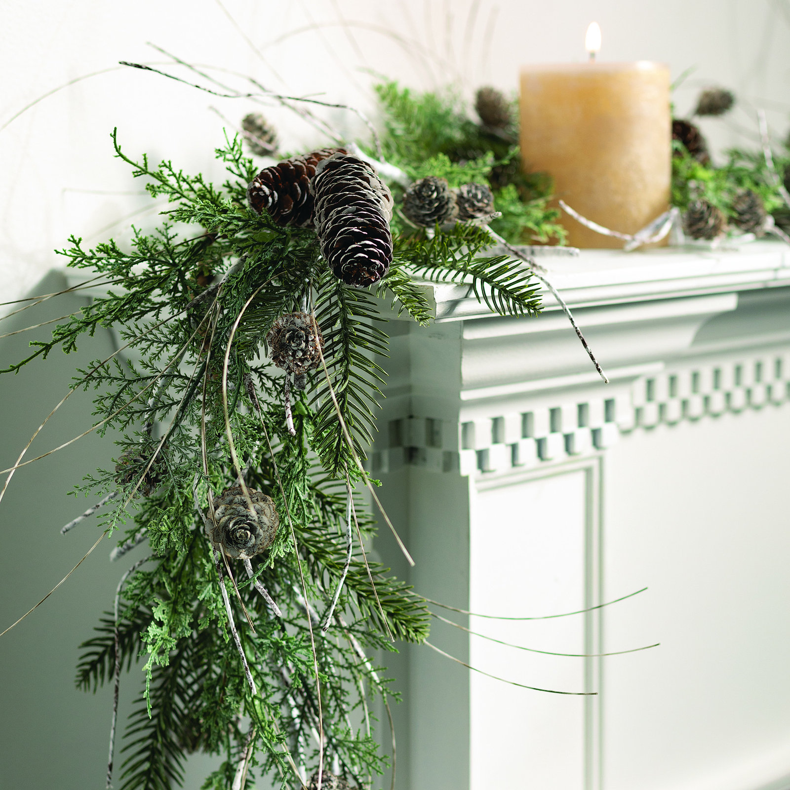 Vale 60'' in. Faux Garland