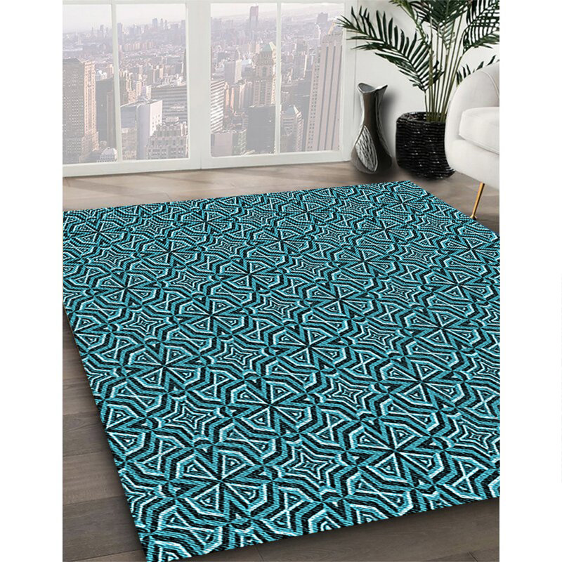 Geometric Indoor Rug, Square 7'