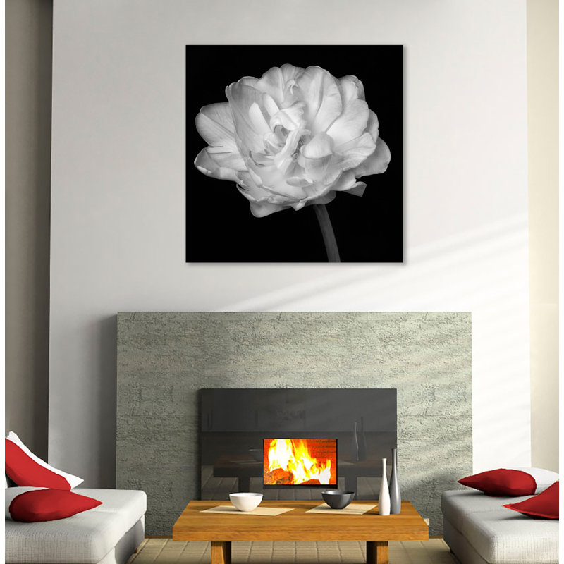 "BW Solo Tulip 2", toile tendue par Dianne Poinski, H 18 po x l 18 po x P 1,5 po