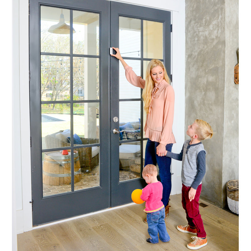 Cardinal Gates Door Guardian