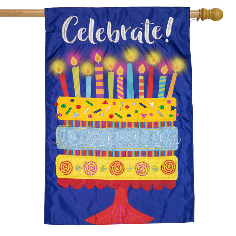 Drapeau de maison Celebrate Cake Applique