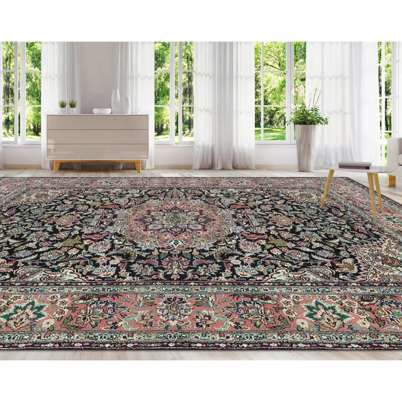 Wool Oriental Area Rug in Black/Pink/Green