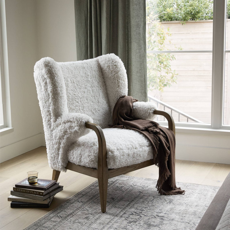 Sedoni Chair, White Teddy