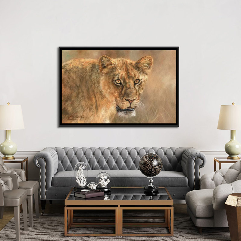 « lioness », impression sur toile, H 18 po x l 26 po x P 1,5 po, Toile avec cadre noir, Pas de tapis