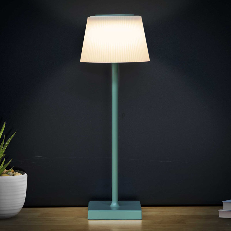 Duanesburg USB Buffet Lamp, Green