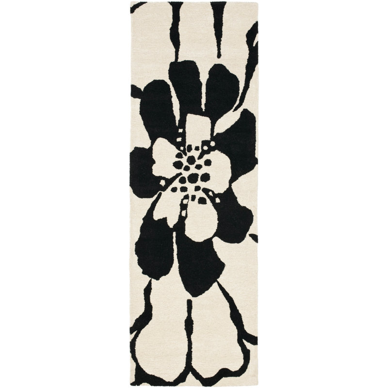Soho Hand Tufted Wool And Viscose Floral Rug, Runner 2'6" x 8'
