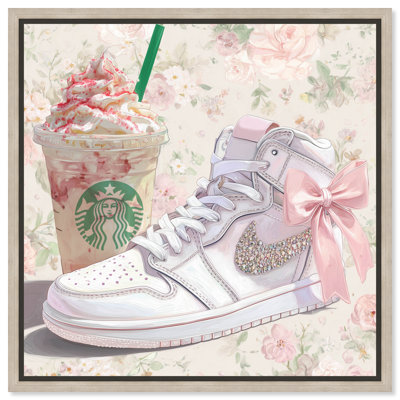 «Strawberry Frappucino Sneaker», reproduction sur toile encadrée par Art Remedy, cadre en chêne naturel, 16 x 16