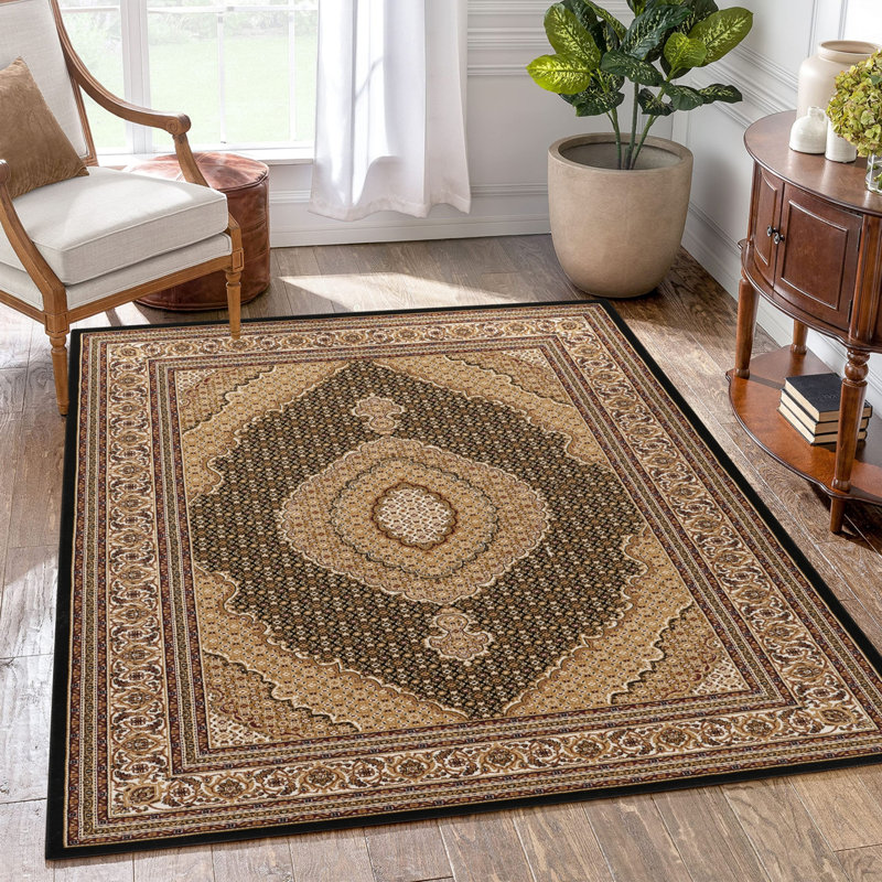 Manchester GC_HER5003 Black 5 Ft. 3 In. X 7 Ft. 3 In. Area Rug, Rectangle 5'3" x 7'3"