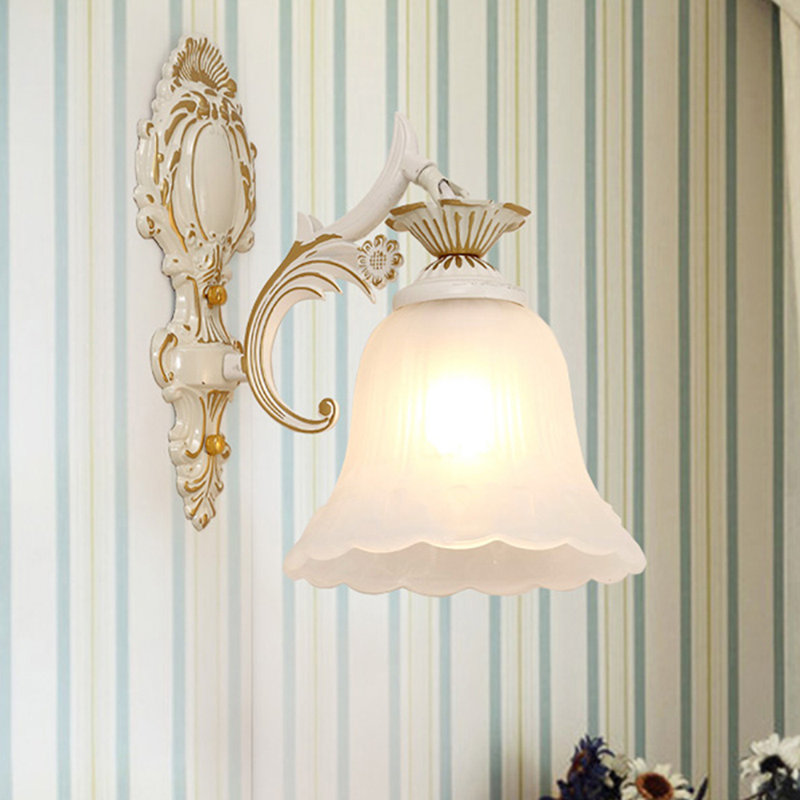 Applique murale à 1 lumière blanche / dorée Nieuwstadt