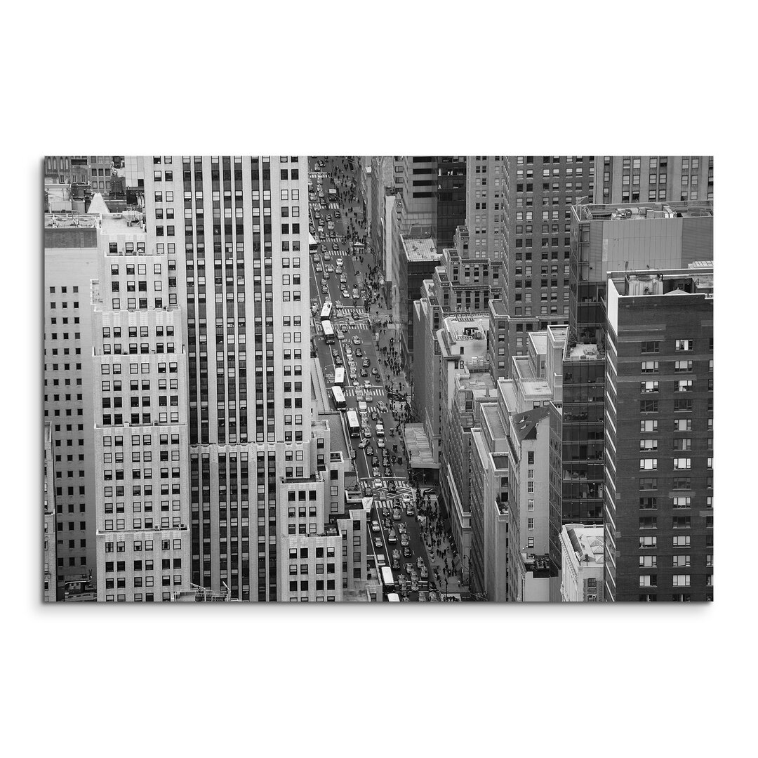 Leinwandbild „New York - Straße mit Wolkenkratzern“, Fotodruck