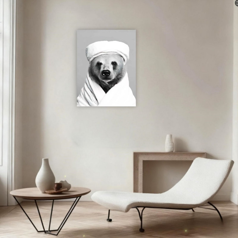 Drôle d'ours portant un peignoir, art mural 24 po x 36 po