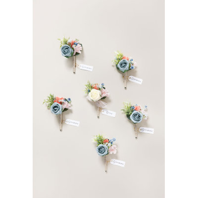 Boutonnières Ling's Moment bleu poudré