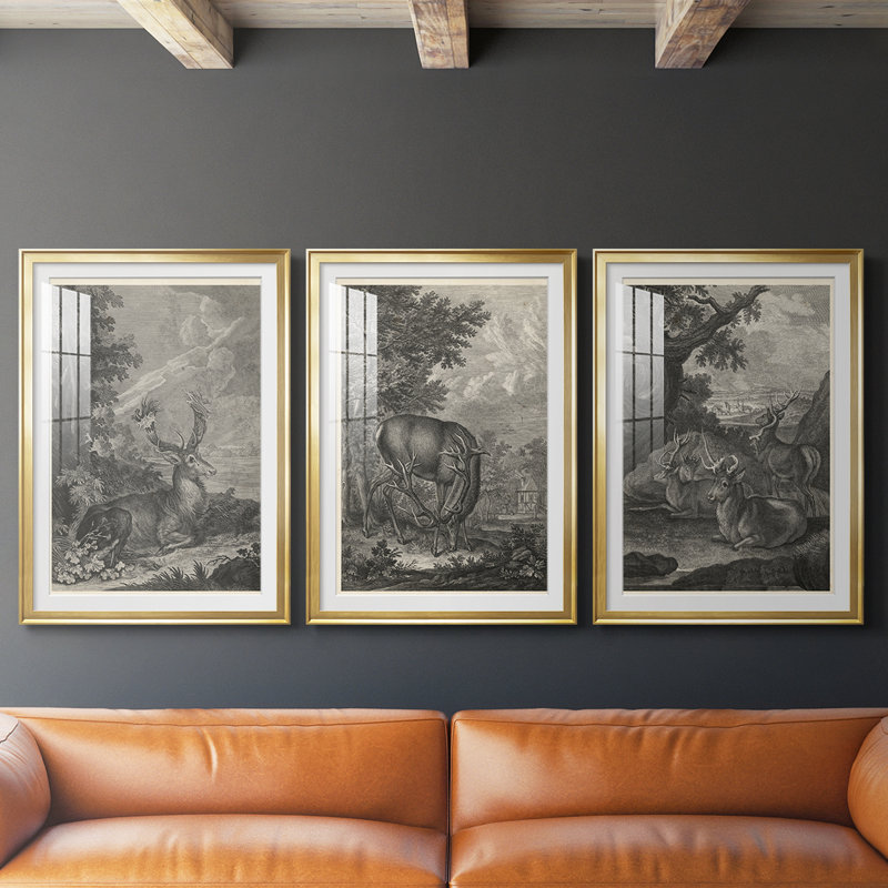 Woodland Deer III - reproduction sur mesure encadrée de qualité supérieure - 3 pièces, H 15 po x l 19 po, Doré