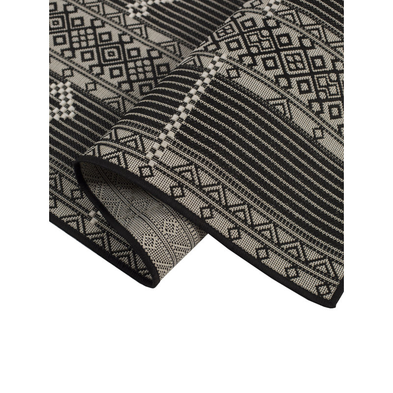 Tapis noir Furnish My Place, Rectangle 5 pi 3 po x 7 pi 6 po