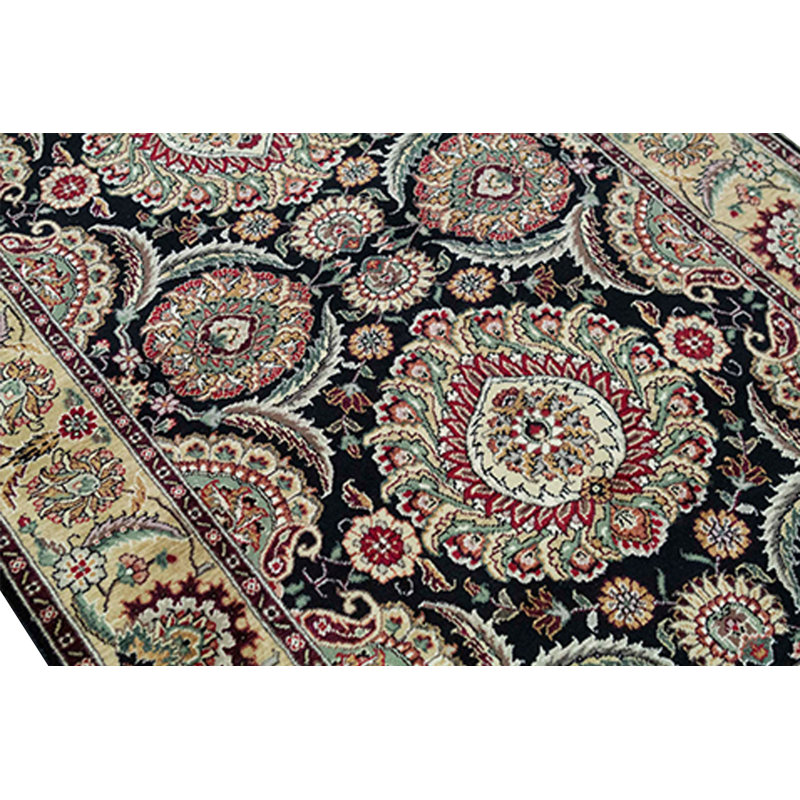 Hand Woven Wool Oriental Area Rug
