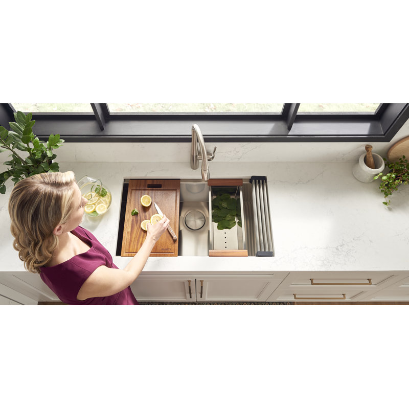 Roma Workstation Ledge 32" L x 19" W Undermount Kitchen Sink with Basket Strainer, 19" L x 32" W