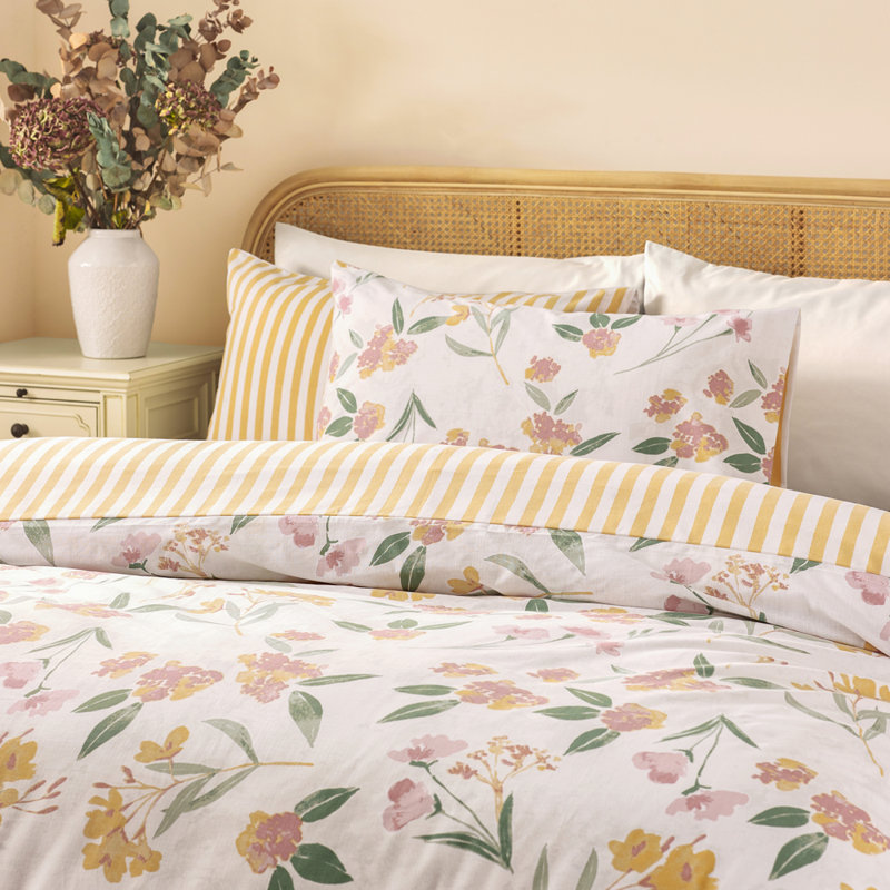 Betsie Yellow Cotton Reversible Bedding Set, King Duvet Cover Set + 2 Standard Pillowcases