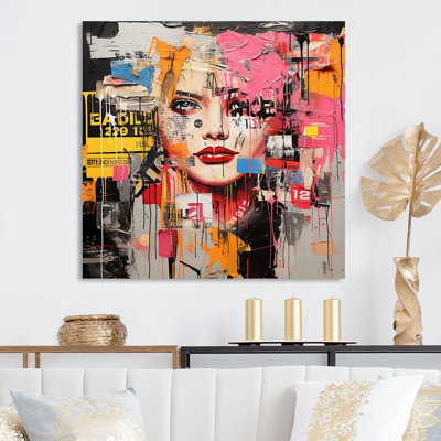Pop Art, collage de journal féminin - mode, art en métal
