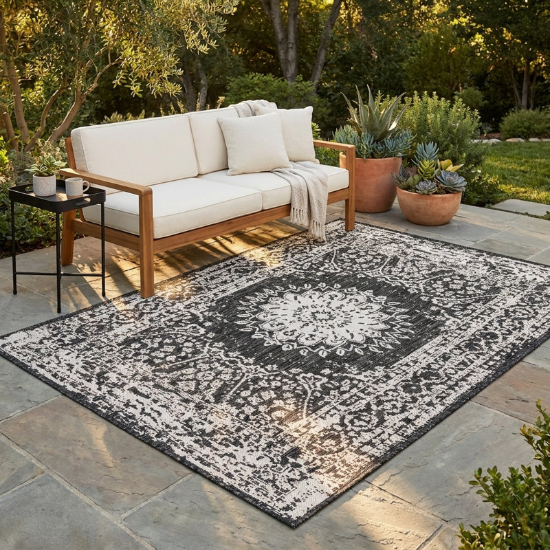 Tapis intérieur / extérieur Ornate Lamotte, Rectangle 4 pi 1 po x 6 pi 1 po