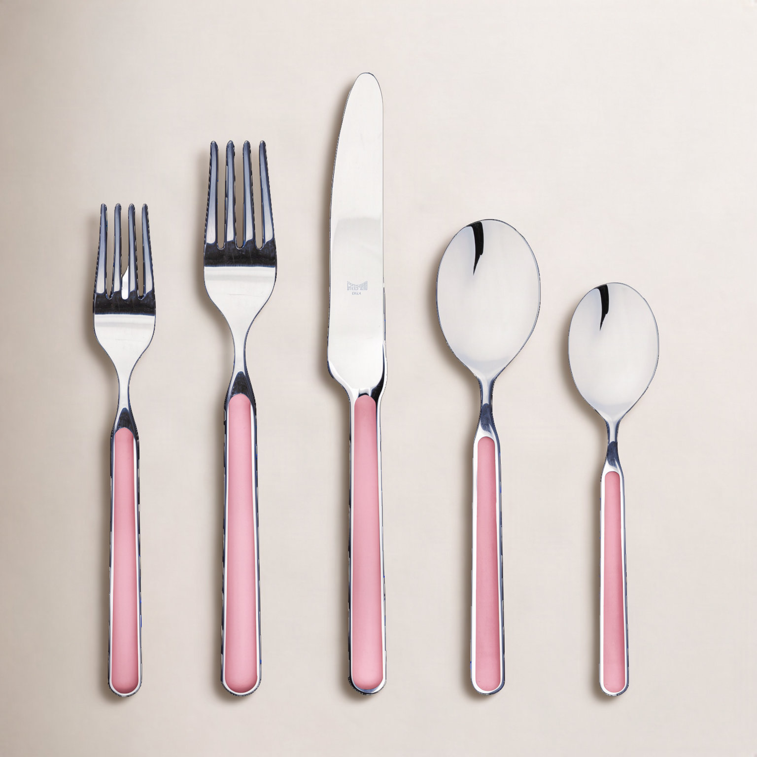 Fantasia Flatware Set - Service for 4, Pink