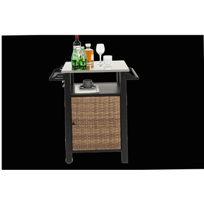 Armoire de rangement à roulettes à une porte avec îlot de cuisine en osier pour l'extérieur avec roulettes et table d'extension en acier inoxydable, poignée latérale pour la cuisine ou le bar sur le patio, brun