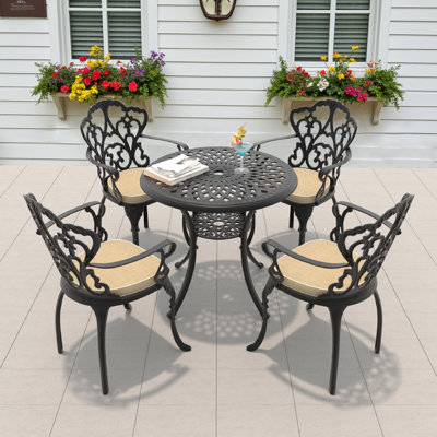 Burneyville Round 30.71'' L Outdoor Bistro Set with Cushions