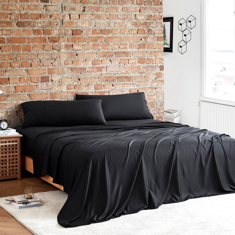 Snorze Cloud Snorze Coma Inducer Silky Rayon Sheet Set, Queen, Black