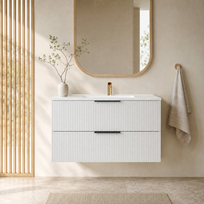 Meuble-lavabo suspendu de 91 cm (36 po) avec lavabo en céramique, façade cannelée et rangement à 2 tiroirs, blanc