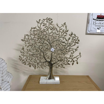 Aidy Figurines & Sculptures
