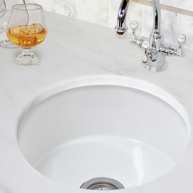 Hyannis 17.75'' L Single Basin Kitchen Sink, White