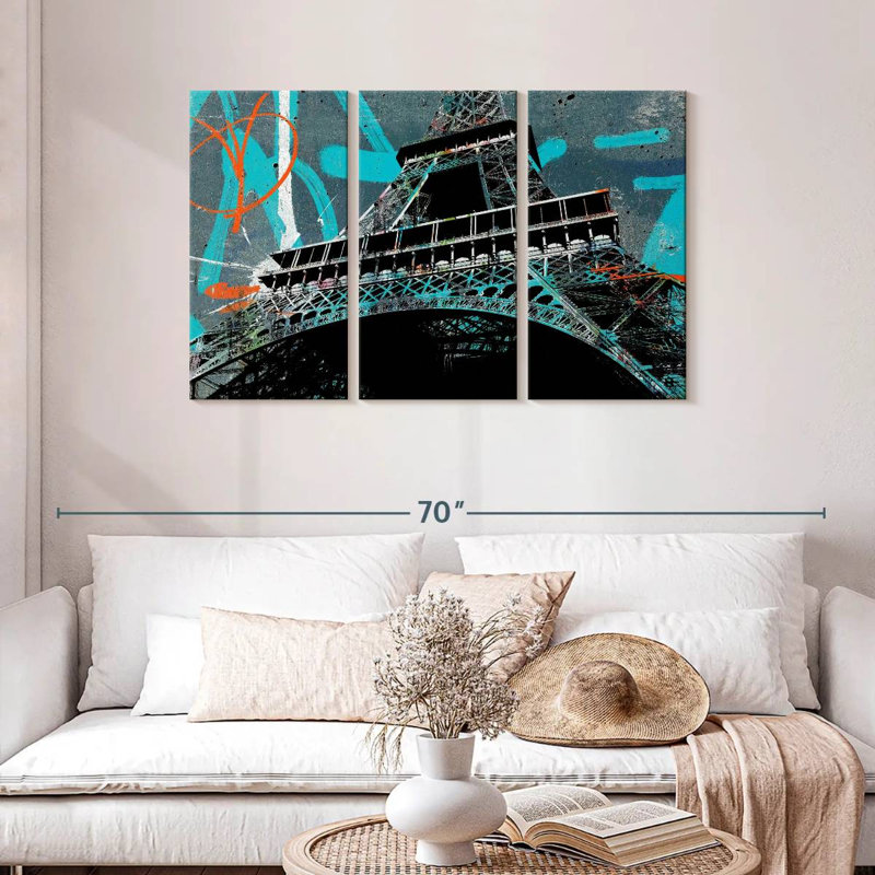 Sebbie Eiffel Tower II, 28" H x 45" W