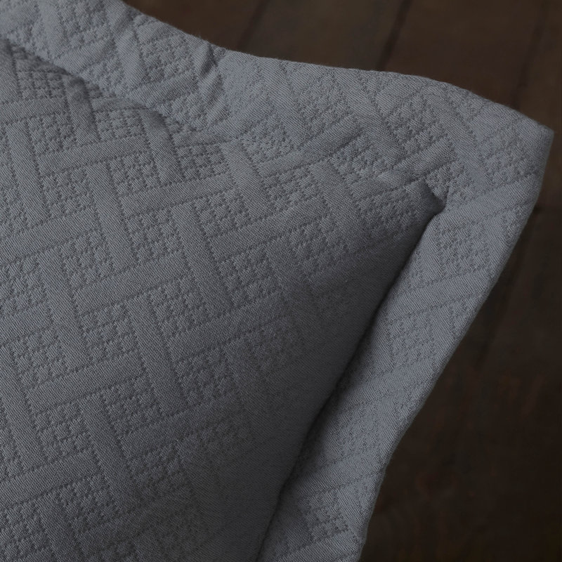 Superior 100% Cotton Matelassé Basketweave All-Season Bedspread with Pillow Sham Set, Full + 2 Shams, Gray