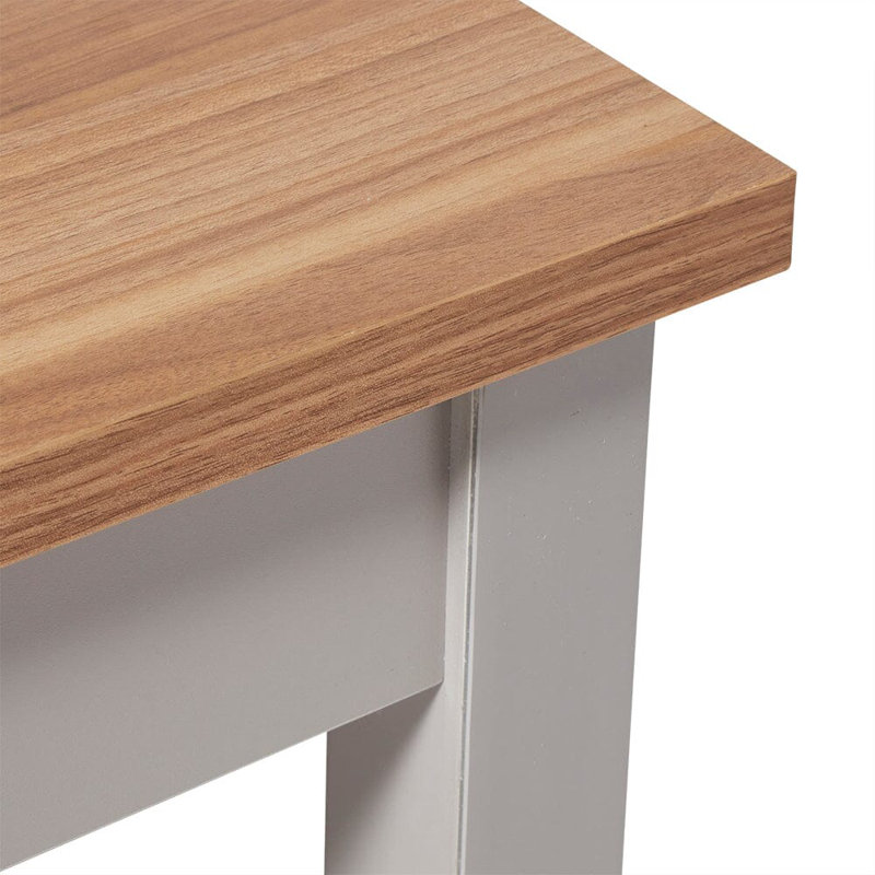 Maryhannah End Table, Gray