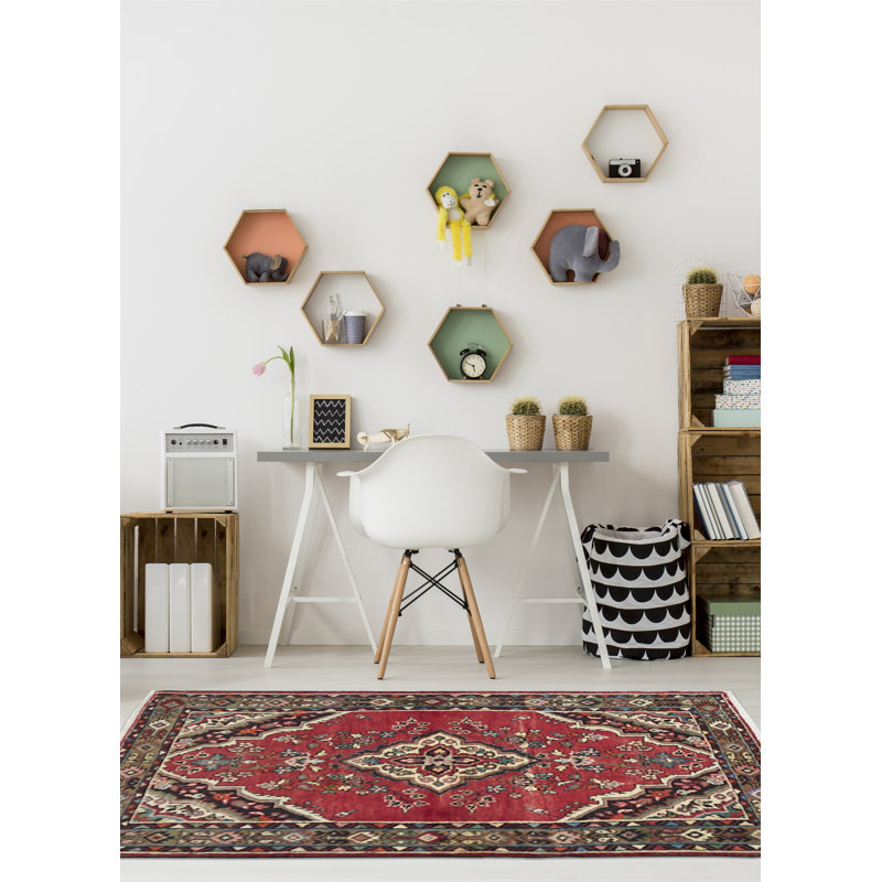 Anadol Red Rug 3'9 x 5'3