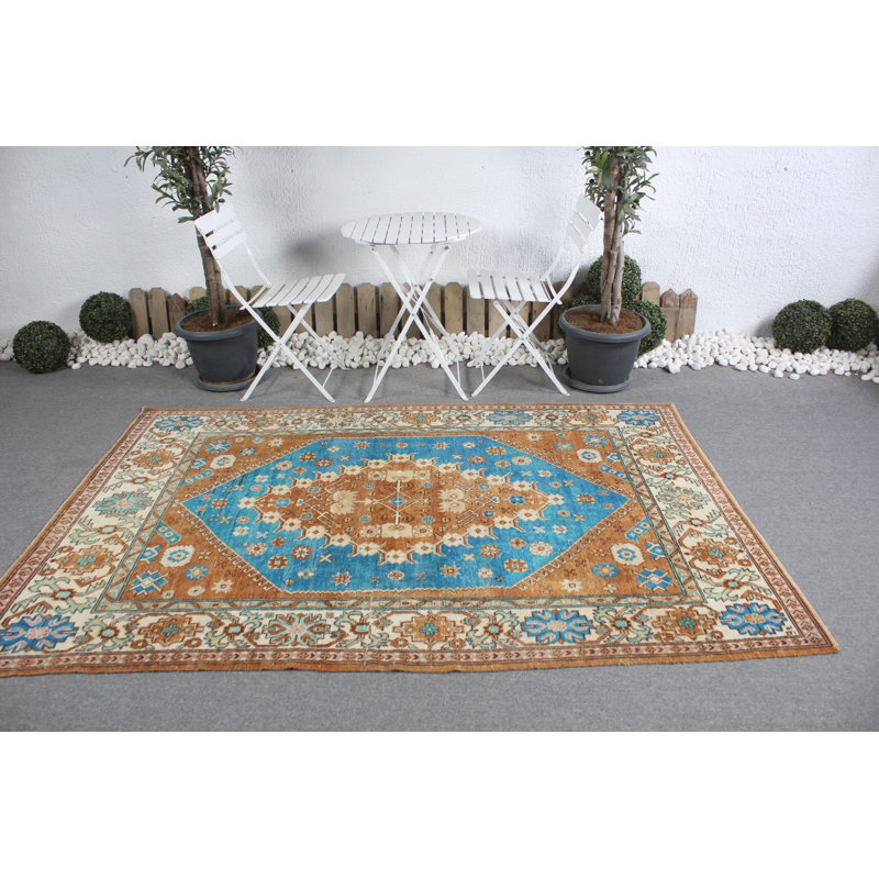 Grand tapis turc rétro avec esthétique brun antique, idéal pour les salons et les espaces de vie