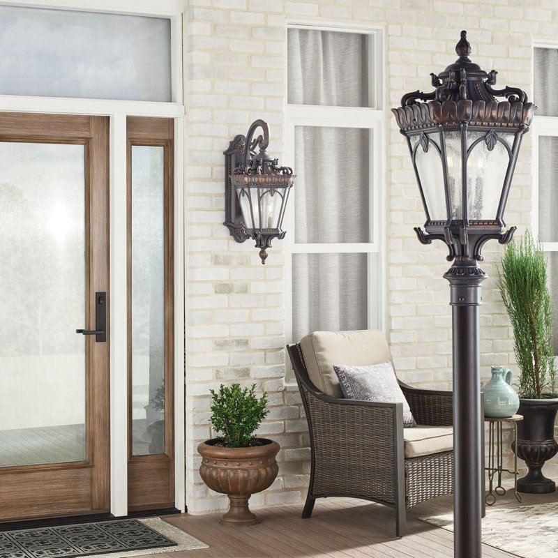Lampadaire d'extérieur en aluminium Guzzi 4 lumières sans ampoules incluses