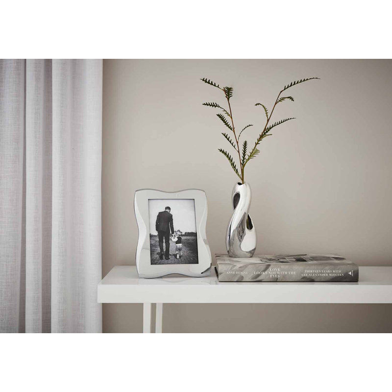 Bella 5" x 7" Silver Chrome Plate and Glass Picture Frame