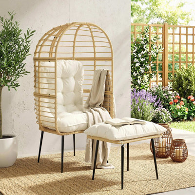 Outdoor Lounge Chair