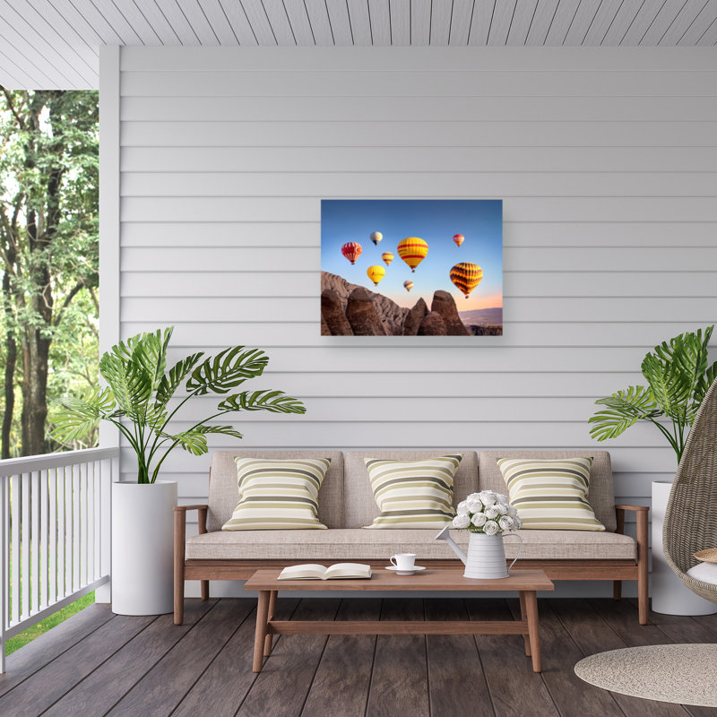 Ballons bolognais sur toile, H 24 po x l 32 po
