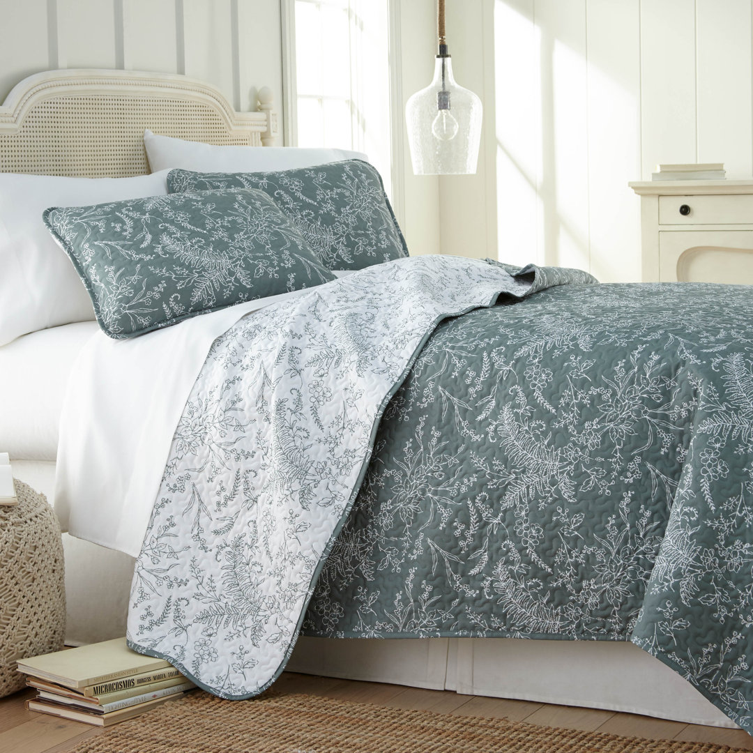 Winter Brush Microfiber Reversible Traditional Quilt Set SouthShore Fine Linens