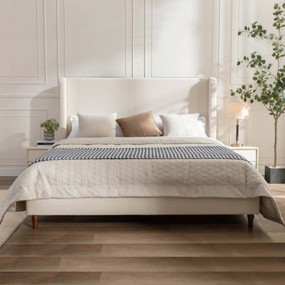 Elegant Upholstered Bed for Dreamy Nights and Relaxation