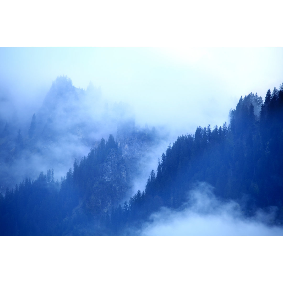 Smoke Covered Mountain von Imagedepotpro - Kunstdrucke auf Leinwand