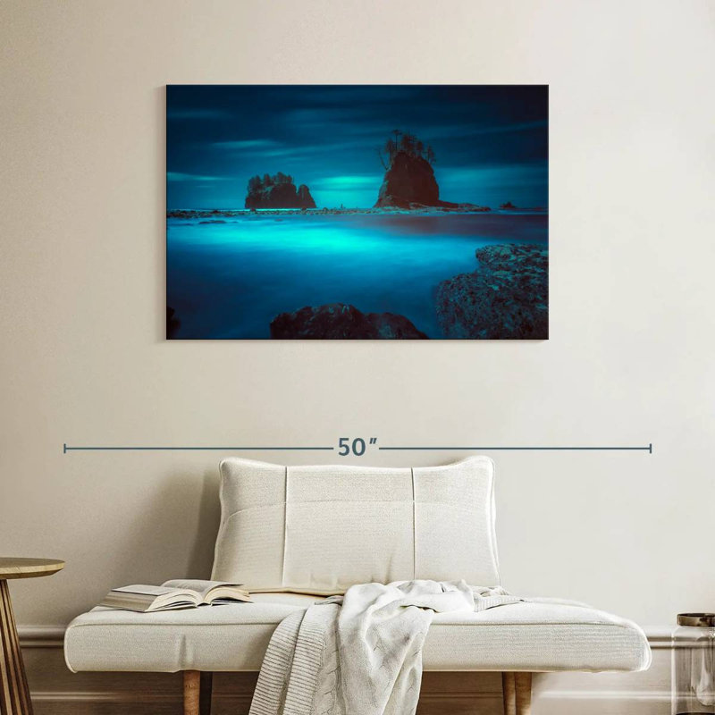 Washington Second Gillard, 26" H x 39" W