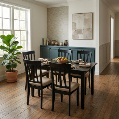 Ensemble de salle à manger rectangulaire 5 pièces en bois d'hévéa noir avec rallonge papillon et chaises rembourrées en lin