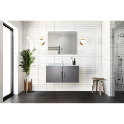 36 po L Meuble-lavabo gris foncé, comptoir en quartz blanc, robinet, miroir à DEL - résistance aux taches et aux égratignures, meuble-lavabo 36 po x 22 po