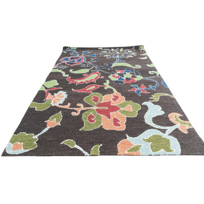 Tapis noir Oharare