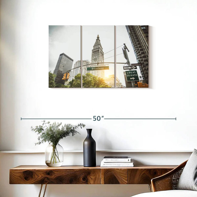 Nicci Broadway Sign In Manhattan, 20" H x 33" W