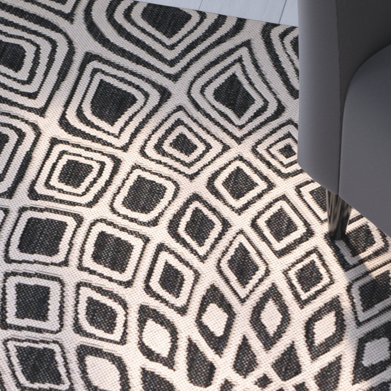 Arneshia Geometric Black/Beige Indoor / Outdoor Area Indoor/Outdoor Area Rug, Rectangle 2' x 3'7"