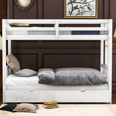 Lit superposé simple au-dessus d'un lit gigogne avec gigogne en blanc, peu encombrant, garde-corps, lit gigogne fourni avec guide d'assemblage, couleur blanche, caractéristiques, placement à votre goût