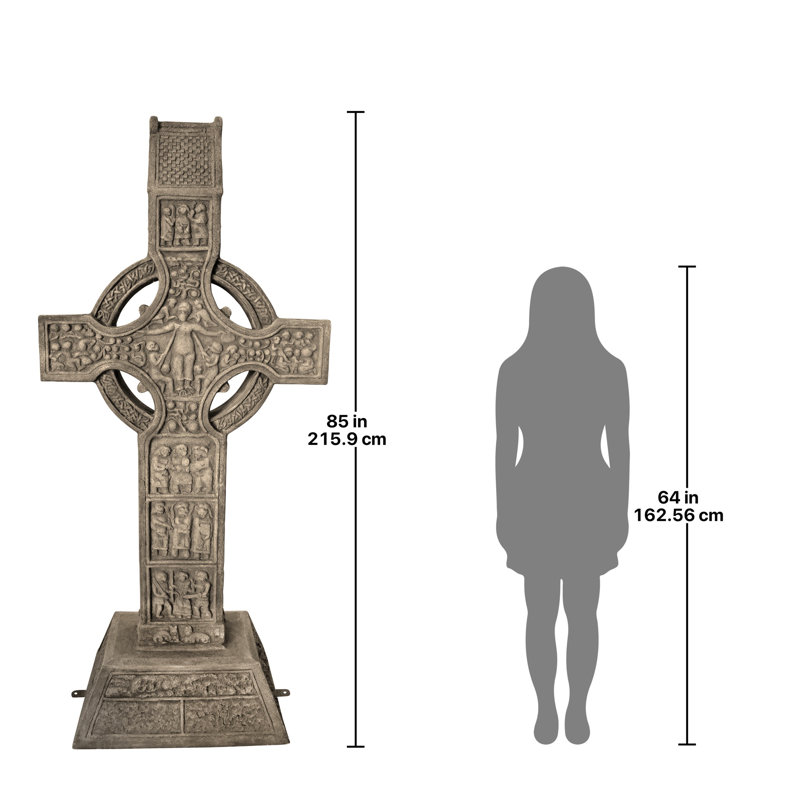 Grande statue Muiredach